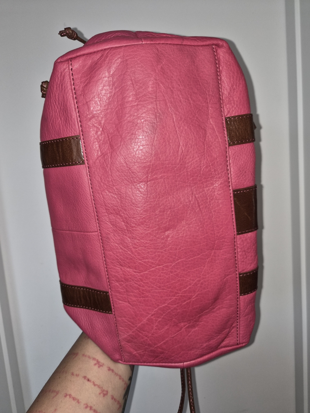 Stylish Pink and Brown Leather Tote Bag - Picture 6 of 8